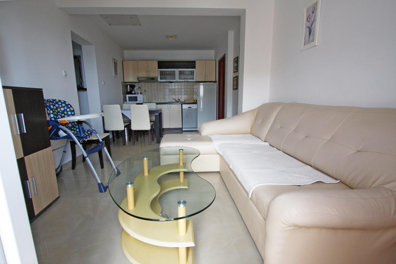 Apartmani Irena Petrovac na moru Exterior foto